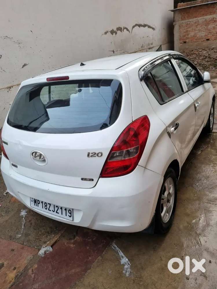 Hyundai I20 Sportz 2011