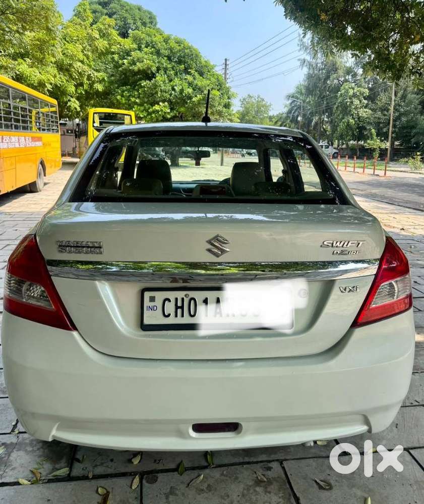 Maruti Suzuki Swift Dzire Vxi, 2012, Petrol
