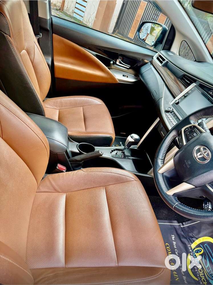 Toyota Innova Crysta 2022 Diesel Well Maintained