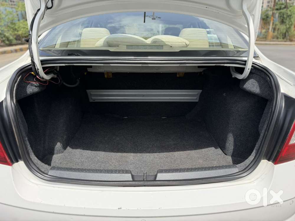 Skoda Rapid Elegance Mpi, 2017, Petrol