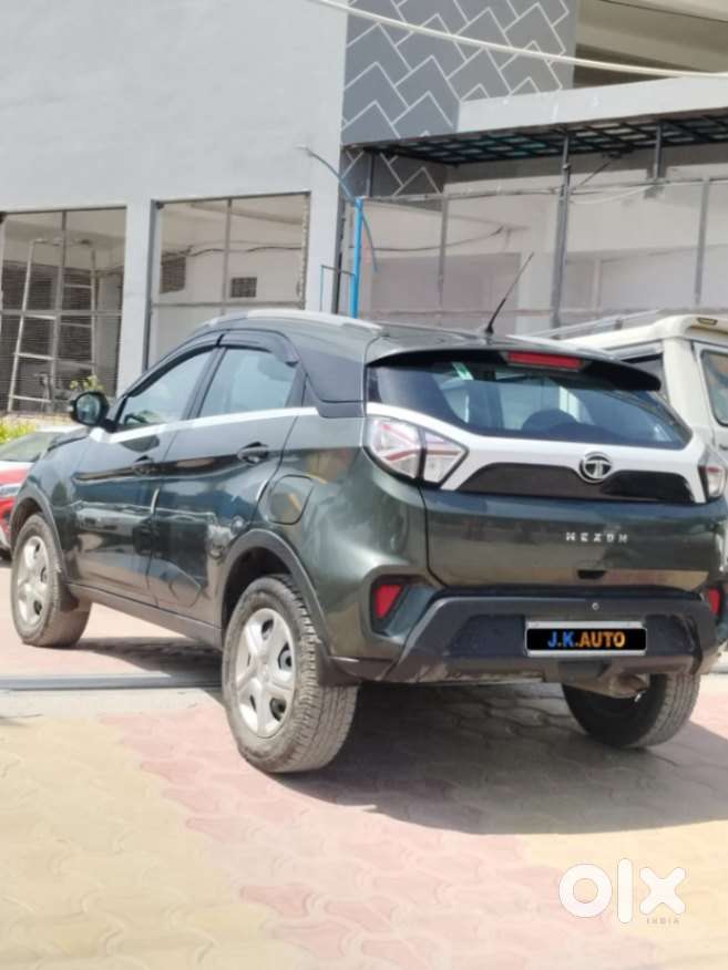 Tata Nexon 1.2 Revotron Xm (s), 2020, Petrol