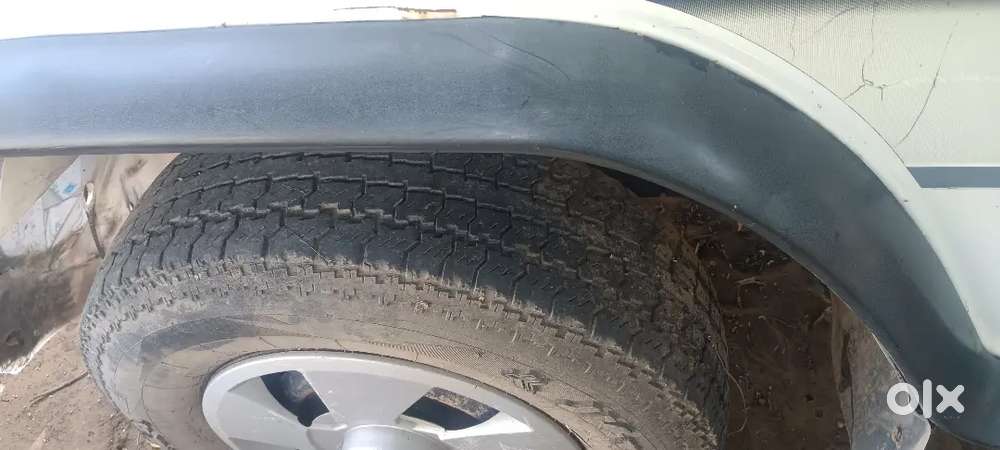 Mahindra Bolero 2012