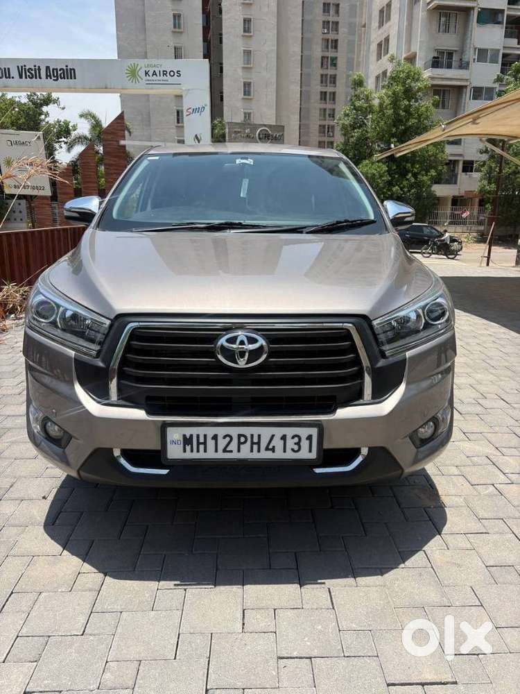 Toyota Innova Crysta 2.8z Automatic, 2017, Diesel