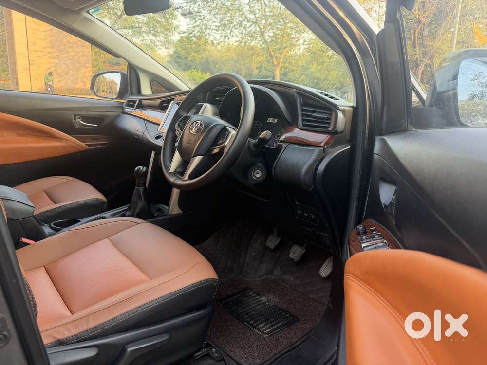 Toyota Innova Crysta 2.4 G Mt, 2020, Diesel