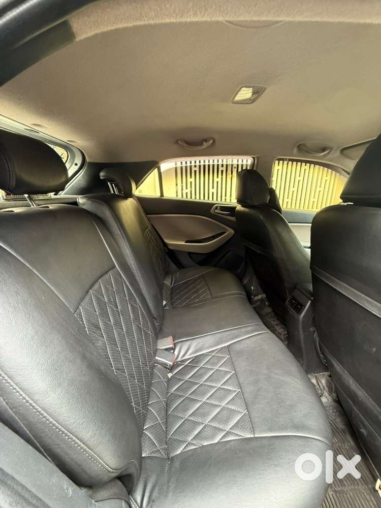 Hyundai I20 Asta Diesel Showroom Condition Single Owner