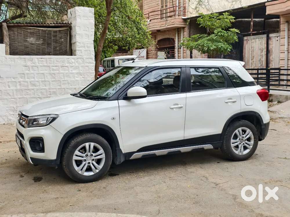 Maruti Suzuki Brezza 2017 Diesel 90000 Km Driven