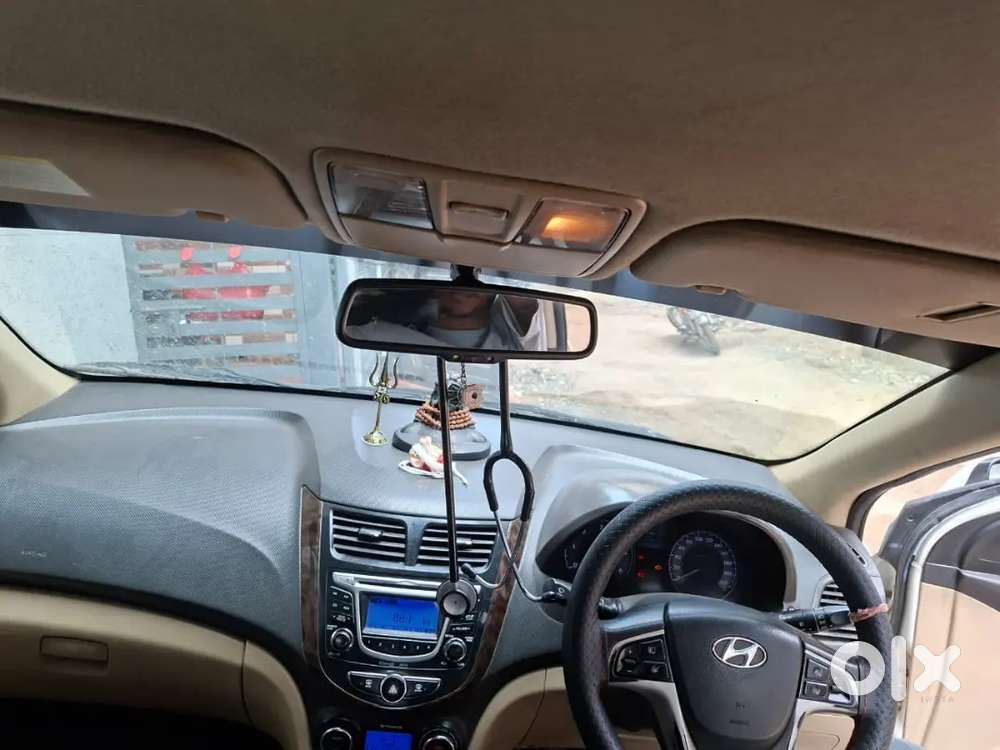Hyundai Verna Sx Crdi 2013