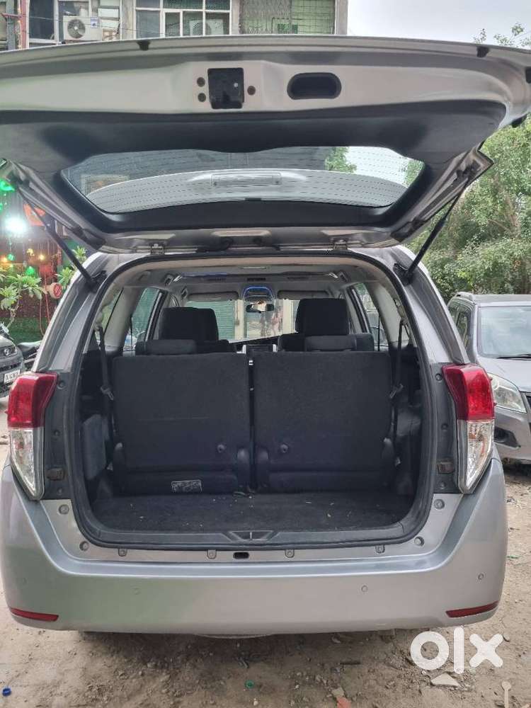 Toyota Innova Crysta 2.7 V, 2020, Petrol