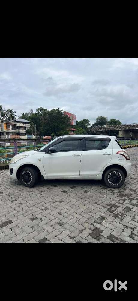 Maruti Suzuki Swift 2011-2014 Ldi, 2013, Diesel