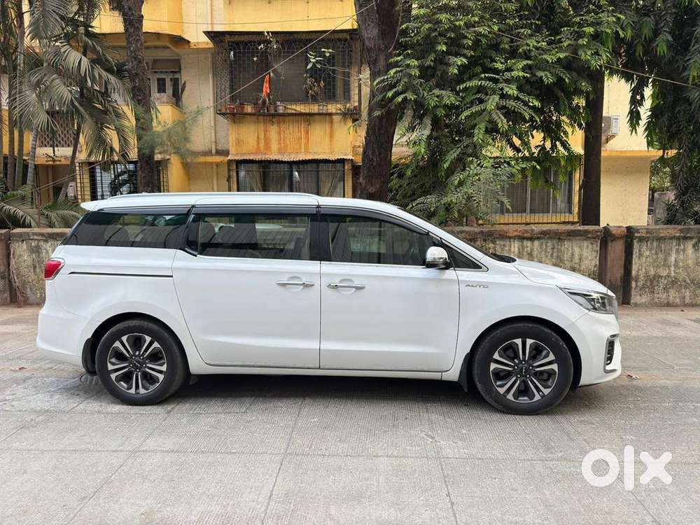 Kia Carnival Limousine Plus 2023