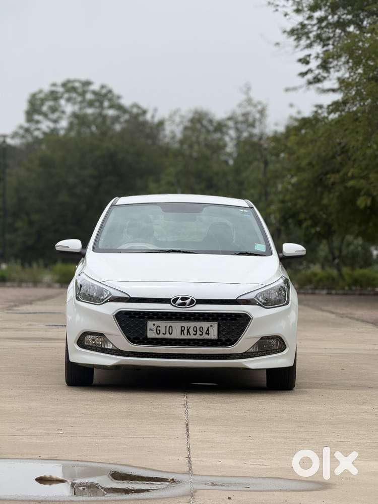 Hyundai Elite I20 Sportz (o) 1.2, 2015, Petrol
