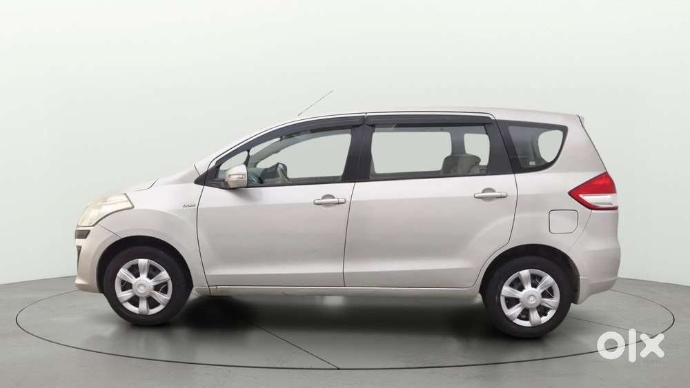 Maruti Suzuki Ertiga 2012-2015 Vdi, 2012, Diesel