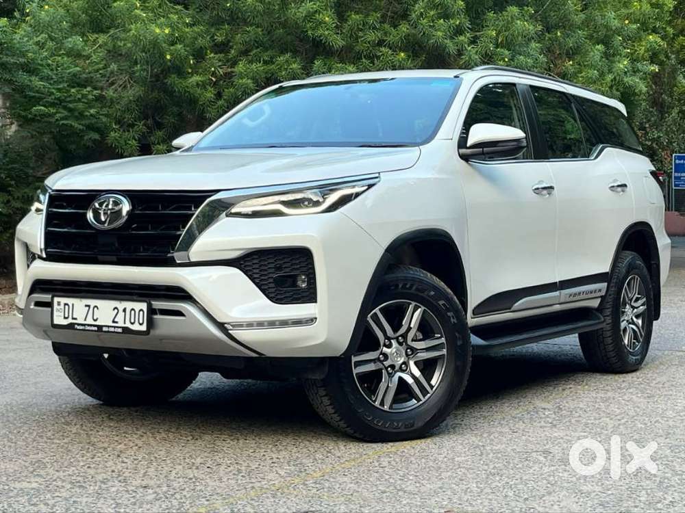 Toyota Fortuner 4x2 At 2.7 Petrol, 2024, Petrol