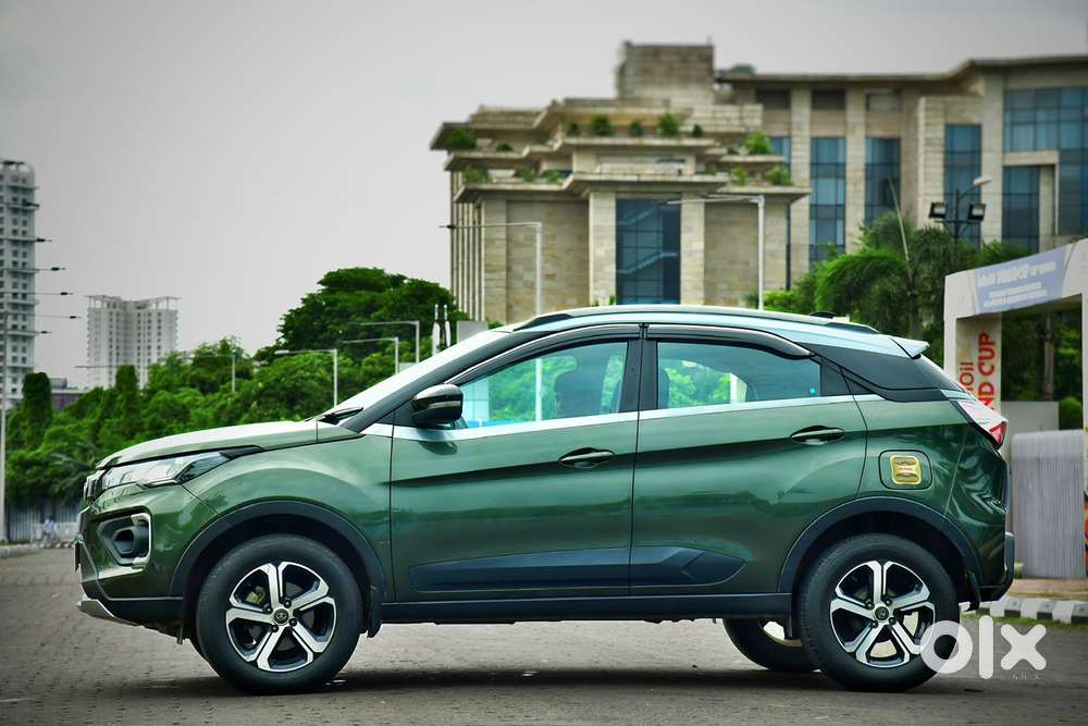 Tata Nexon 1.2 Revotron Xza Plus (o) Amt, 2021, Petrol