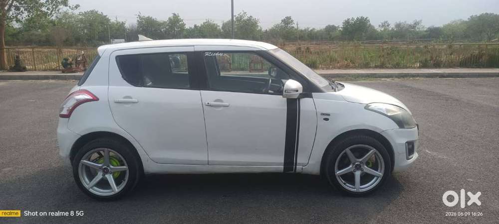 Maruti Swift 2015 Cng On Paper In Good Condition