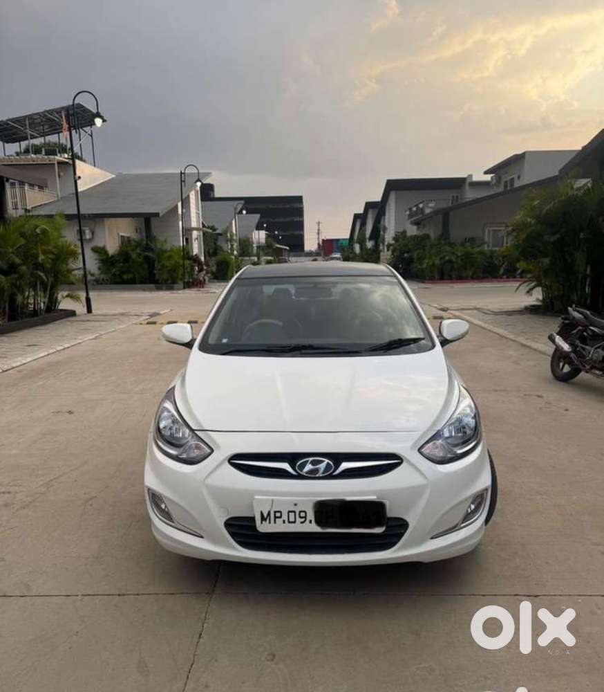 Hyundai Fluidic Verna 2014