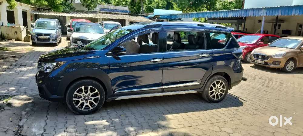 100% Company Service, Flood Free, Accident Free Well Maintained Car