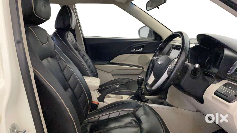 Mahindra Xuv300 W8, 2019, Petrol