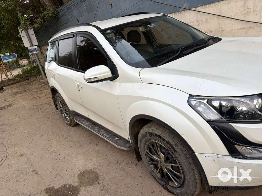 Mahindra Xuv500 Diesel Manual 2017 - Nicely Maintained
