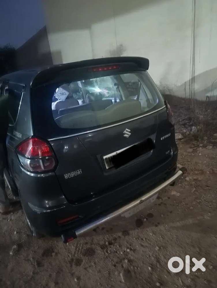 Good Looking Car Well Menten Nice Condition