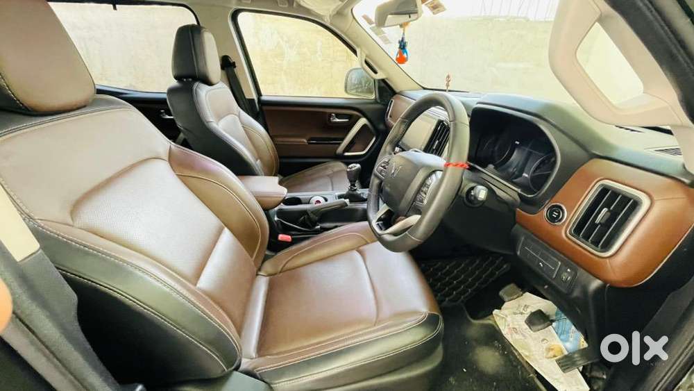 Mahindra Scorpio-n Z8 Luxury 2023 Diesel Well Maintained