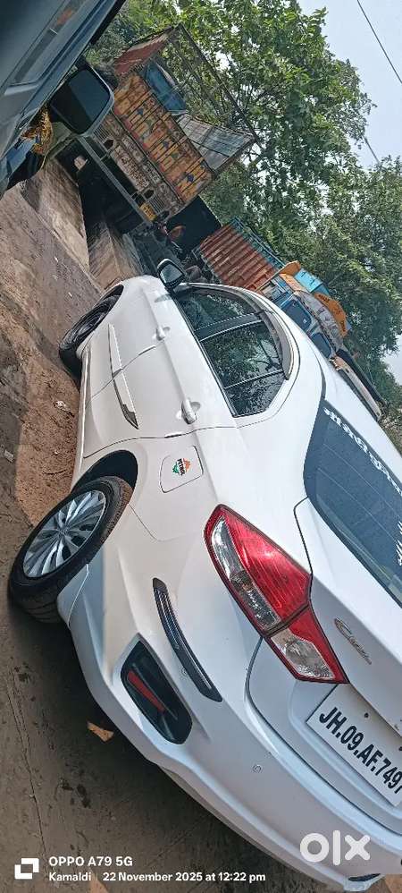Maruti Suzuki Ciaz 2017 Petrol 75212 Km Driven