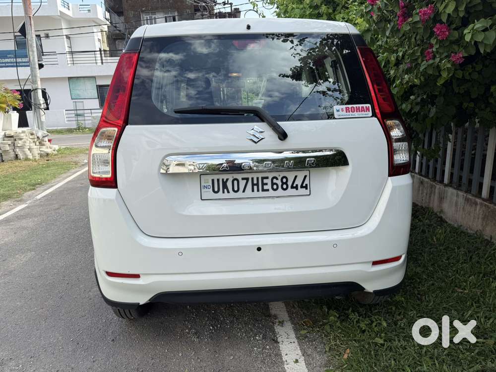 Maruti Suzuki Wagon R Zxi Automatic, 2025, Petrol