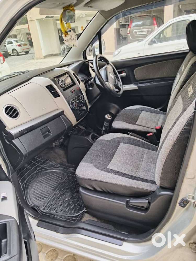 Maruti Suzuki Wagon R 1.0 Lxi (o), 2017, Petrol