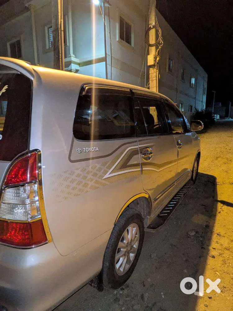 Toyota Innova Diesel 2014