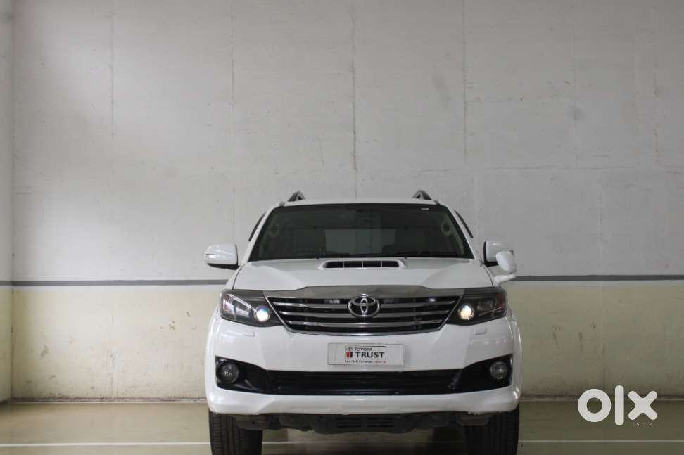 Toyota Fortuner 3.0 4x2 Mt, 2012, Diesel