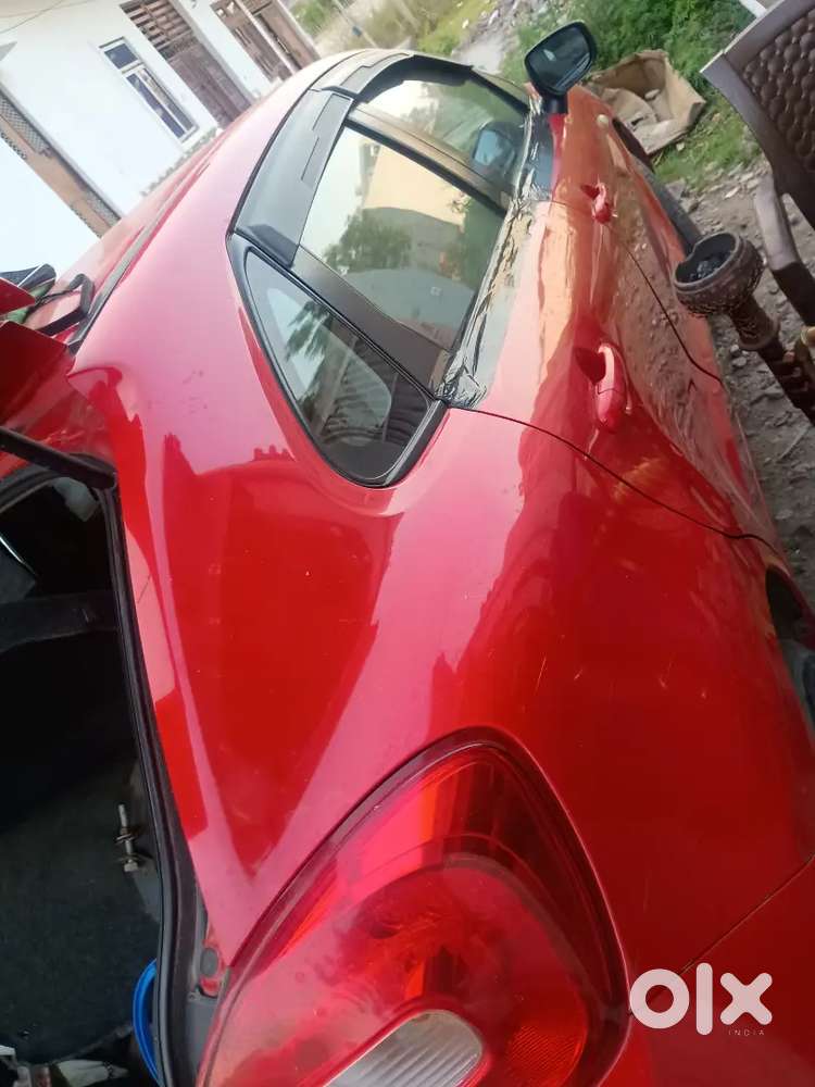 Best Car For Driving And Cng Average 30 Km /kg