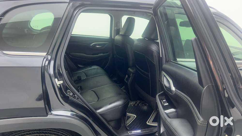 Toyota Urban Cruiser Hyryder 1.5 V Neo Drive, 2022, Petrol