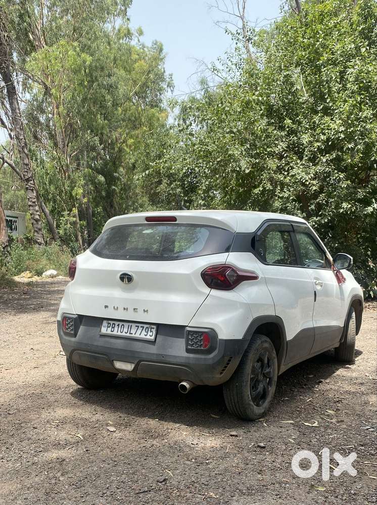Tata Punch Camo Adventure Mt, 2024, Petrol