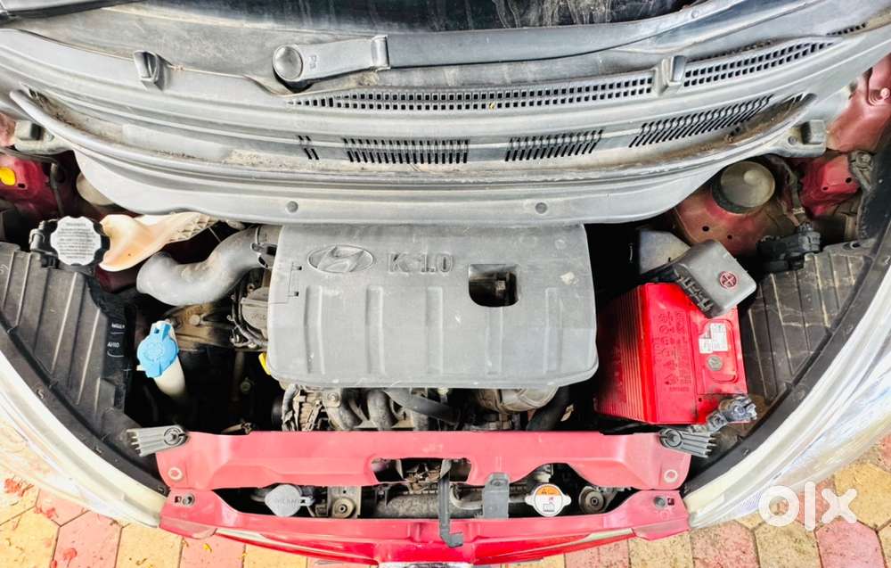 2017 Hyundai Eon Petrol Year