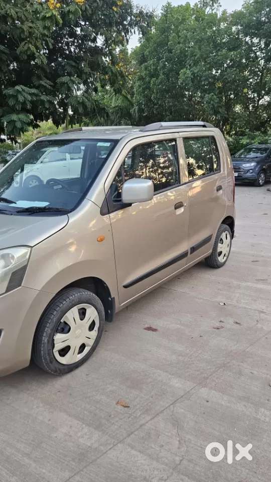 Maruti Suzuki Wagon R 1.0 Vxi Amt, 2016, Petrol