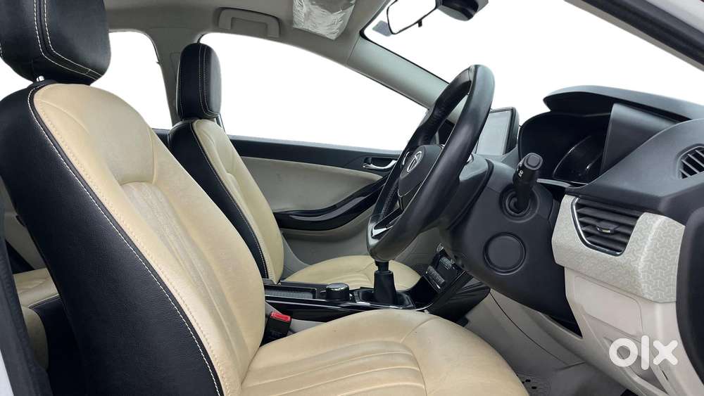 Tata Nexon 1.2 Revotron Xz Plus (s), 2023, Petrol