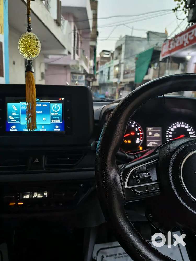 Swift Vxi (2025)