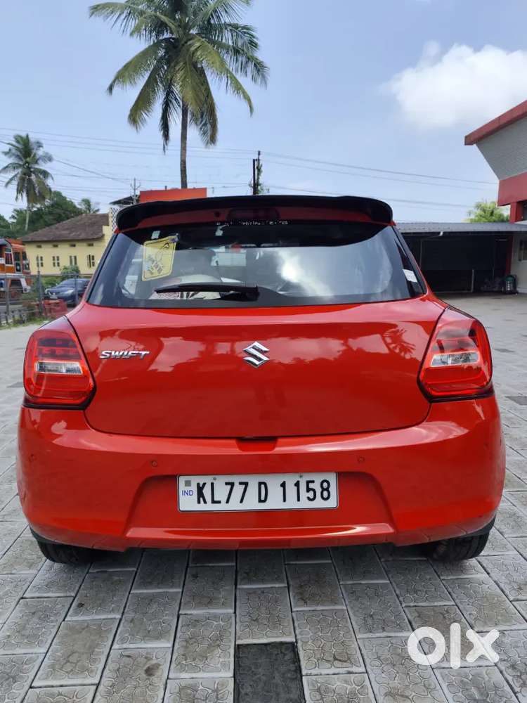 Maruti Swift 1.3 Zxi 2023