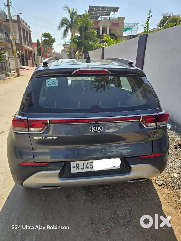 Kia Sonet 2020 Diesel Well Maintained