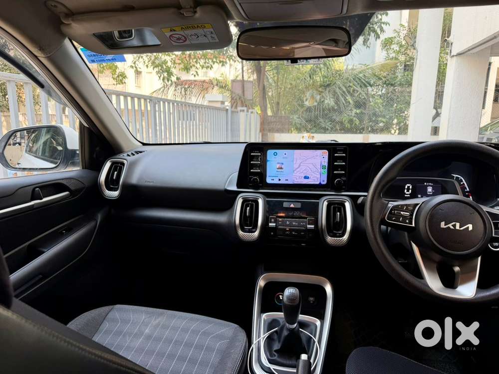Kia Sonet Petrol 2023