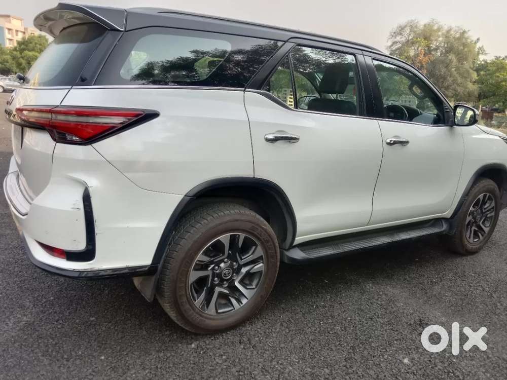 Toyota Fortuner Legender, 2021, Diesel