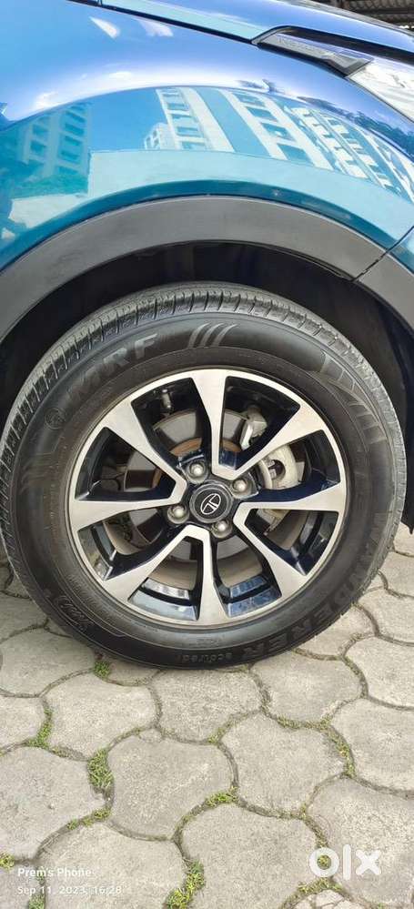 Tata Nexon Ev Xz Plus Lux (sunroof)