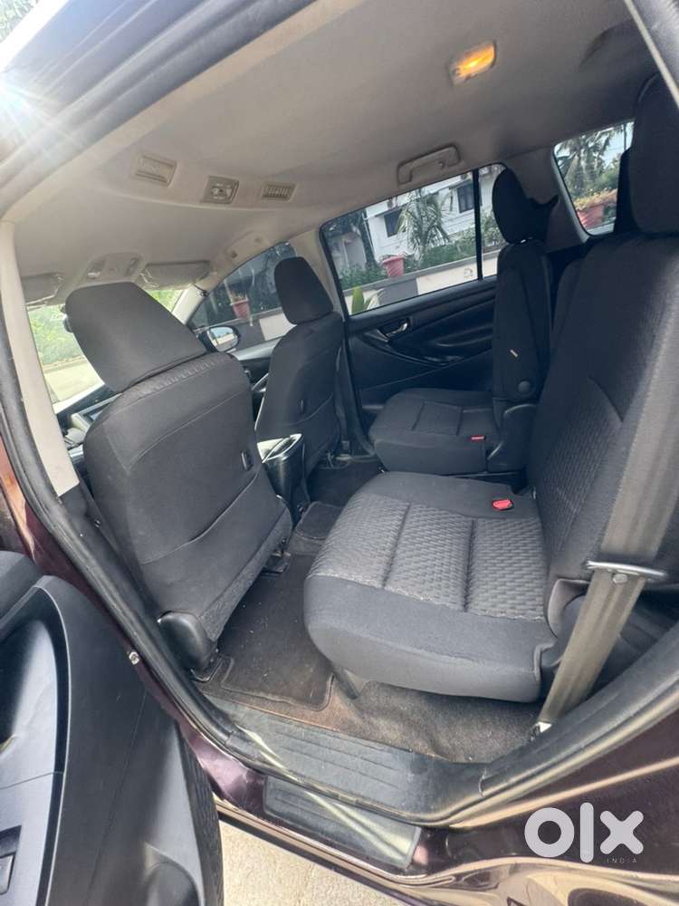 Toyota Innova Crysta 2017 Year Diesel Manual