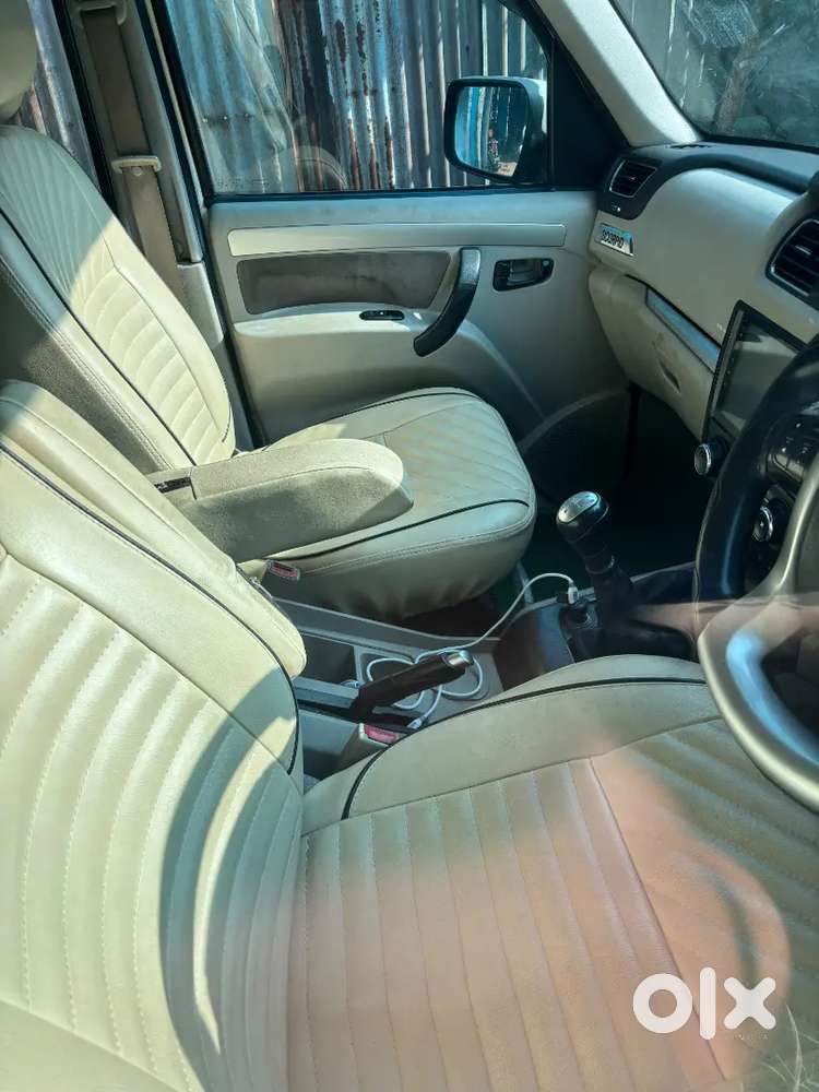 Mahindra Scorpio Classic 2016