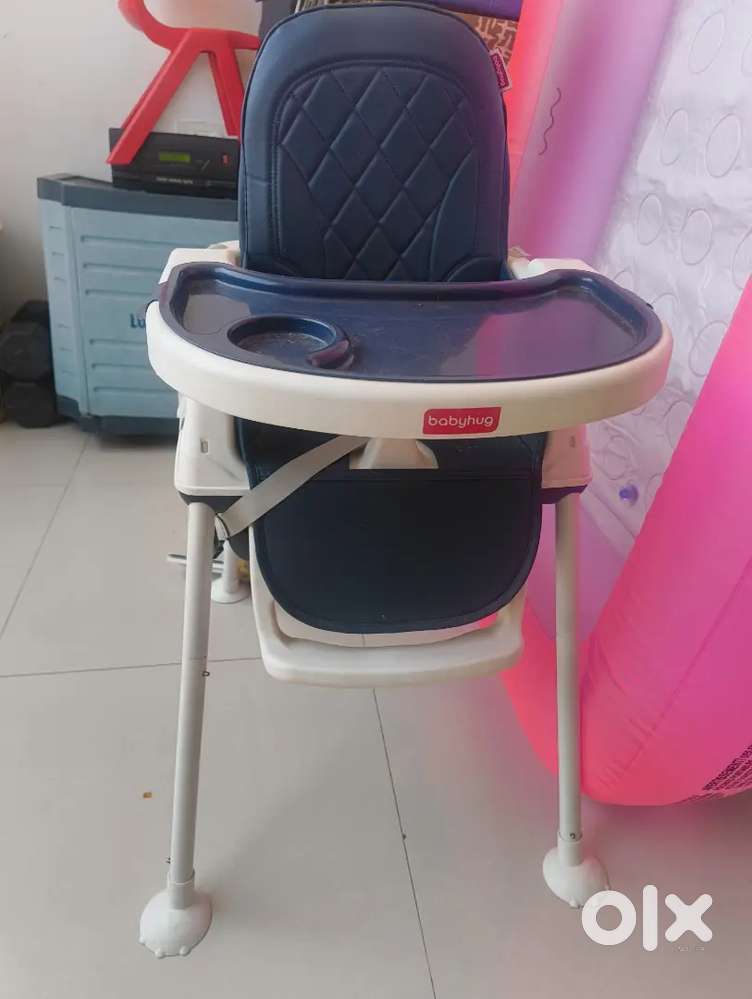 Kids feeding high chair