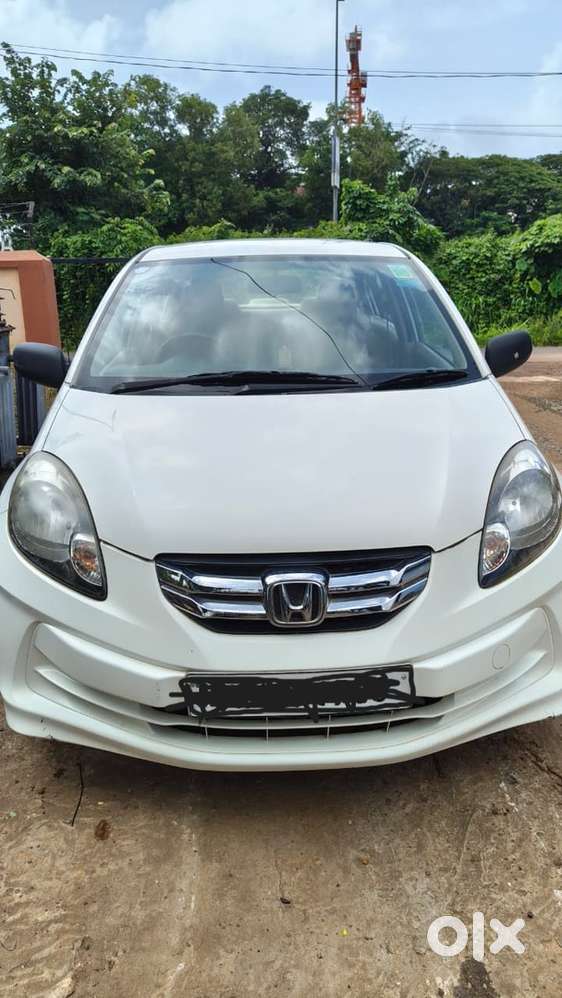 Honda Amaze 2015 Petrol Well Maintained