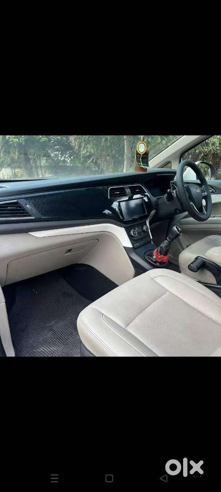 Mahindra Marazzo M8, 2019, Diesel