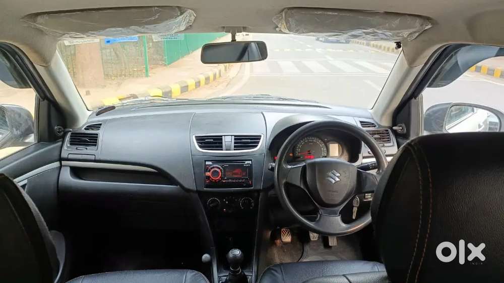 Swift Lxi Optional 2017 , Petrol+cng