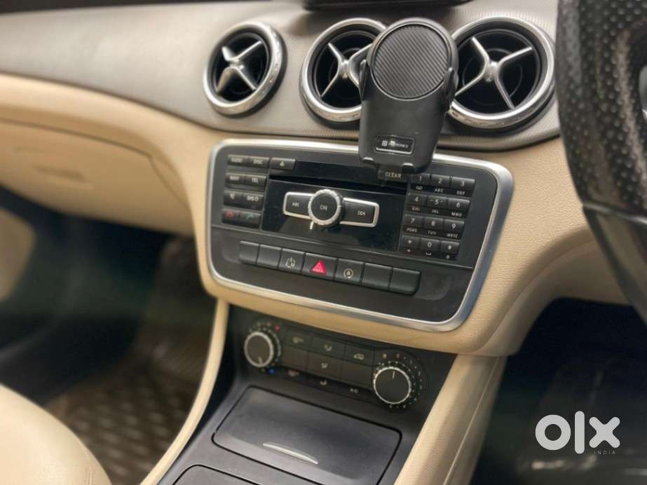 Mercedes-benz Gla Class [2014-2017] 2.0 200 Cgi Sport, 2015, Petrol