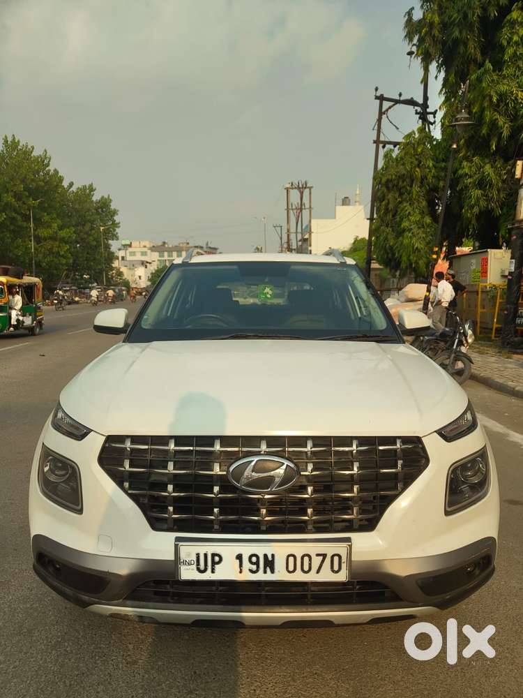 Hyundai Venue 1.2 S Plus, 2022, Petrol